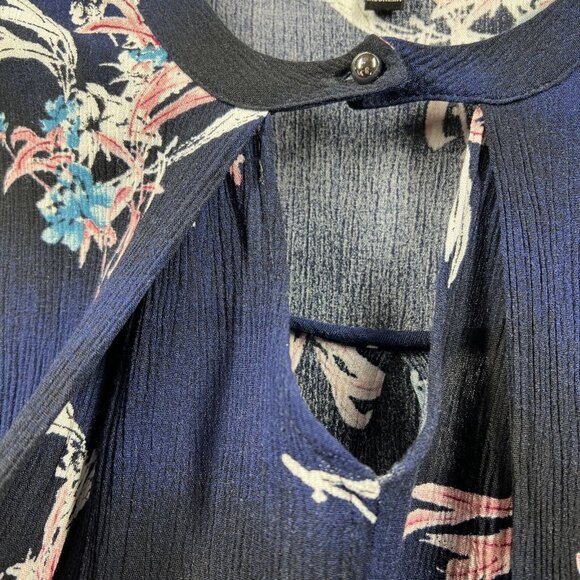 Lane Bryant Womens Blouse 14/15 Blue Floral Embroidered Long Sleeves Button Neck - Picture 6 of 9